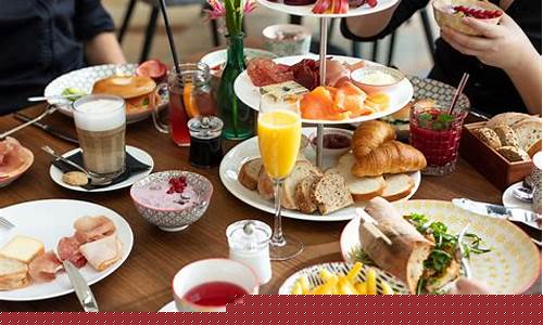 Brunch in Paradise at Cabo Wabo