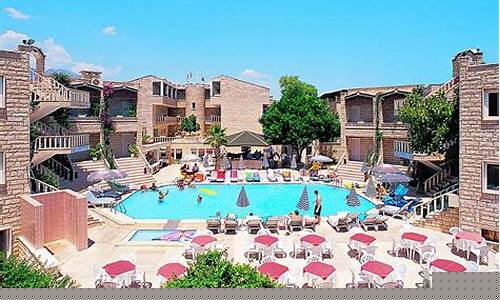 Pesta Kemeriahan di Hiburan Wabo